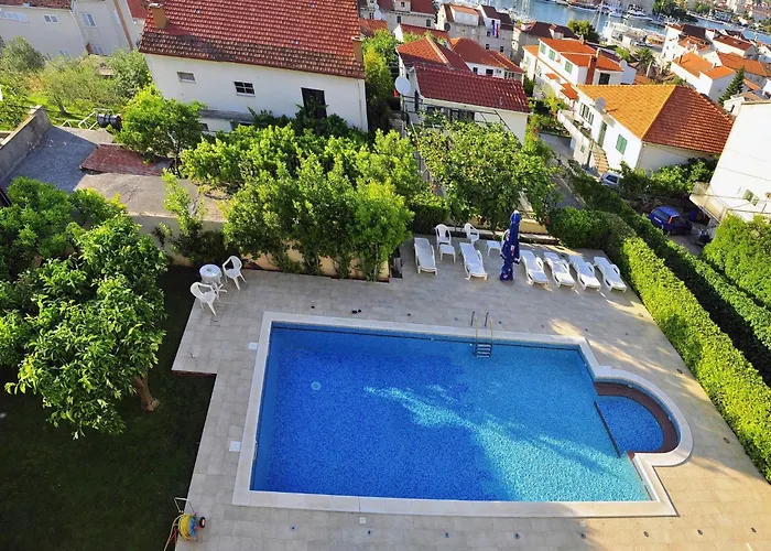 Penzion Stylish Triple With Balcony