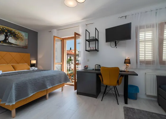 Penzion Stylish Triple With Balcony Trogir