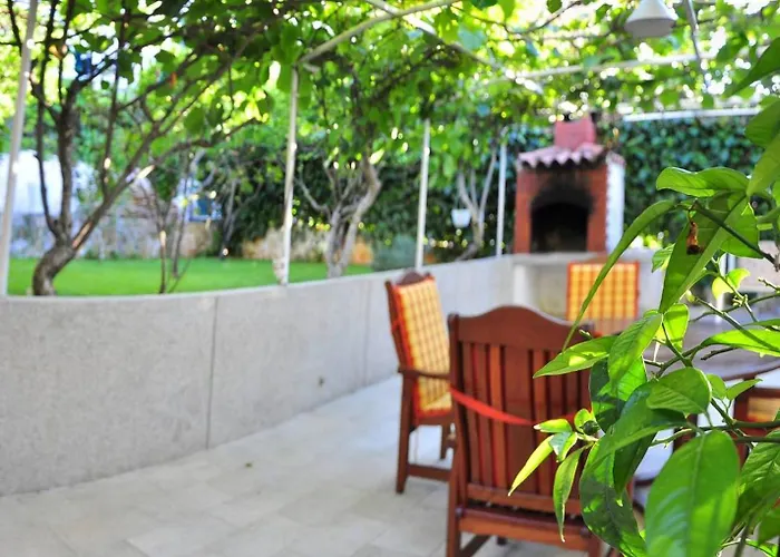 Stylish Triple With Balcony Pensionat